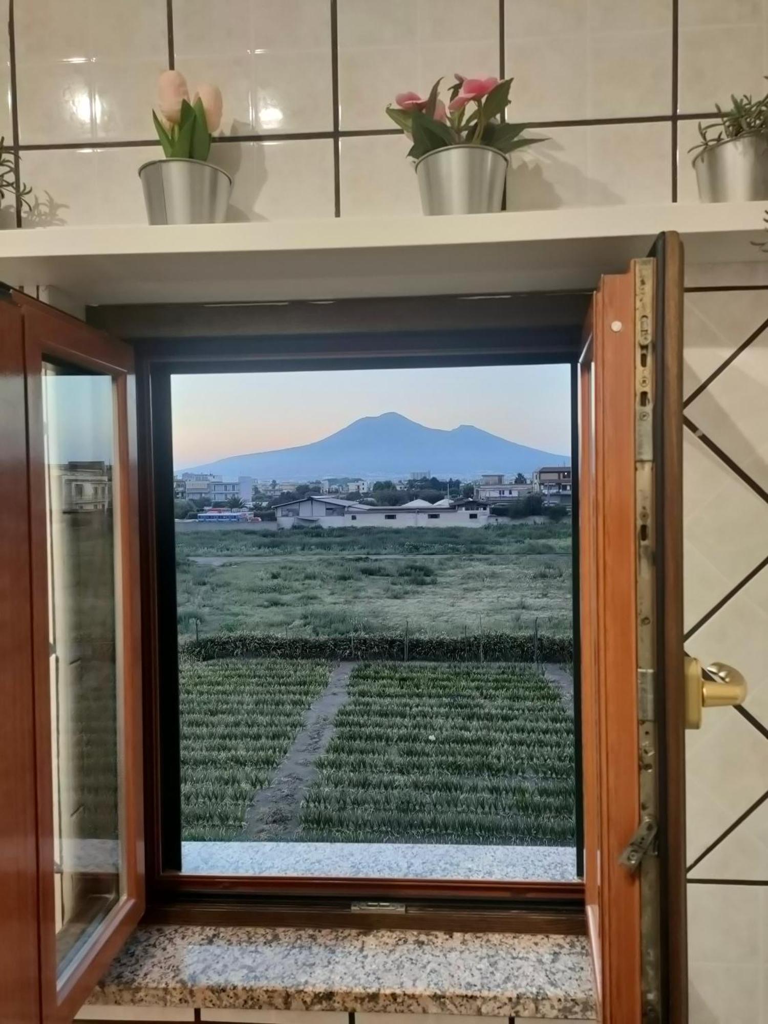 Appartement Lilla Housing à Castellammare di Stabia Extérieur photo