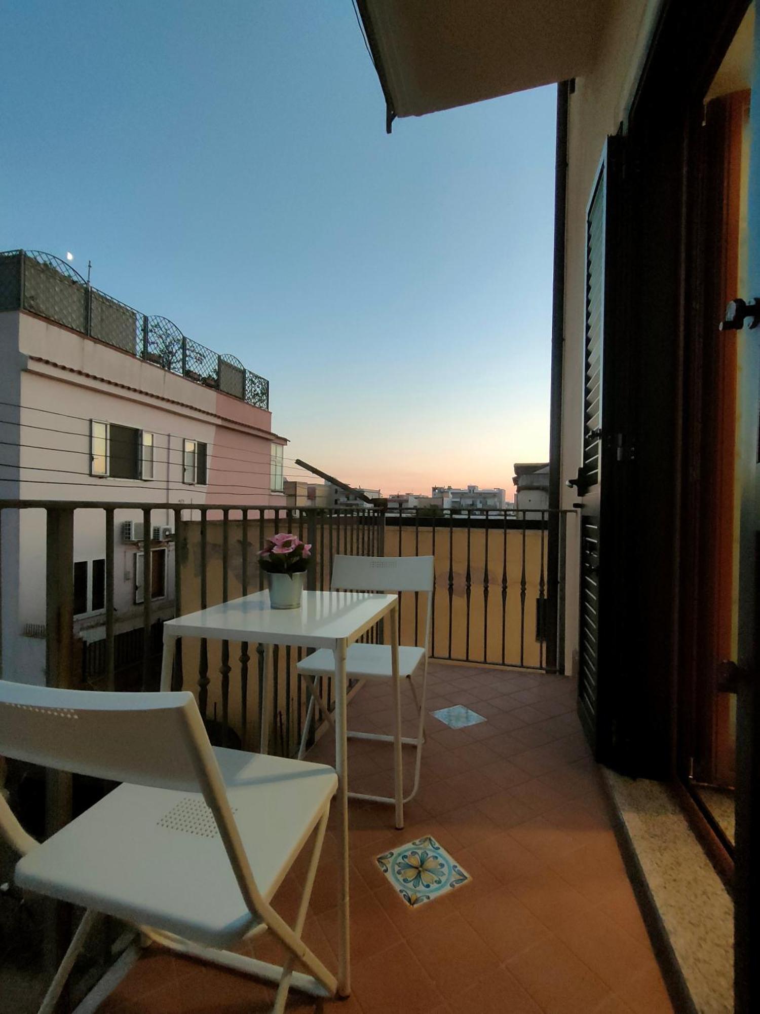 Appartement Lilla Housing à Castellammare di Stabia Extérieur photo